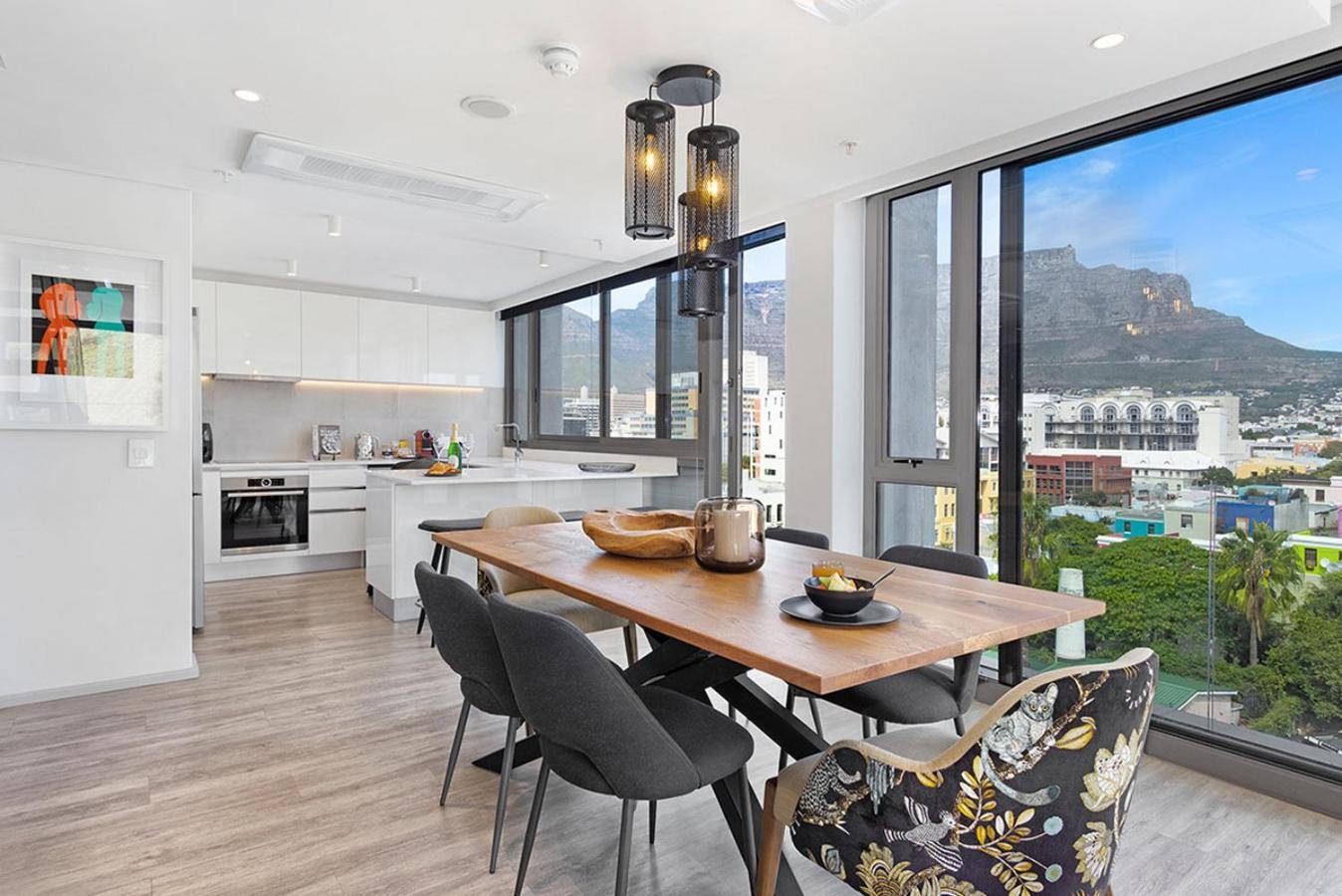 702 On - Panoramic Mountain Views Appartement Le Cap